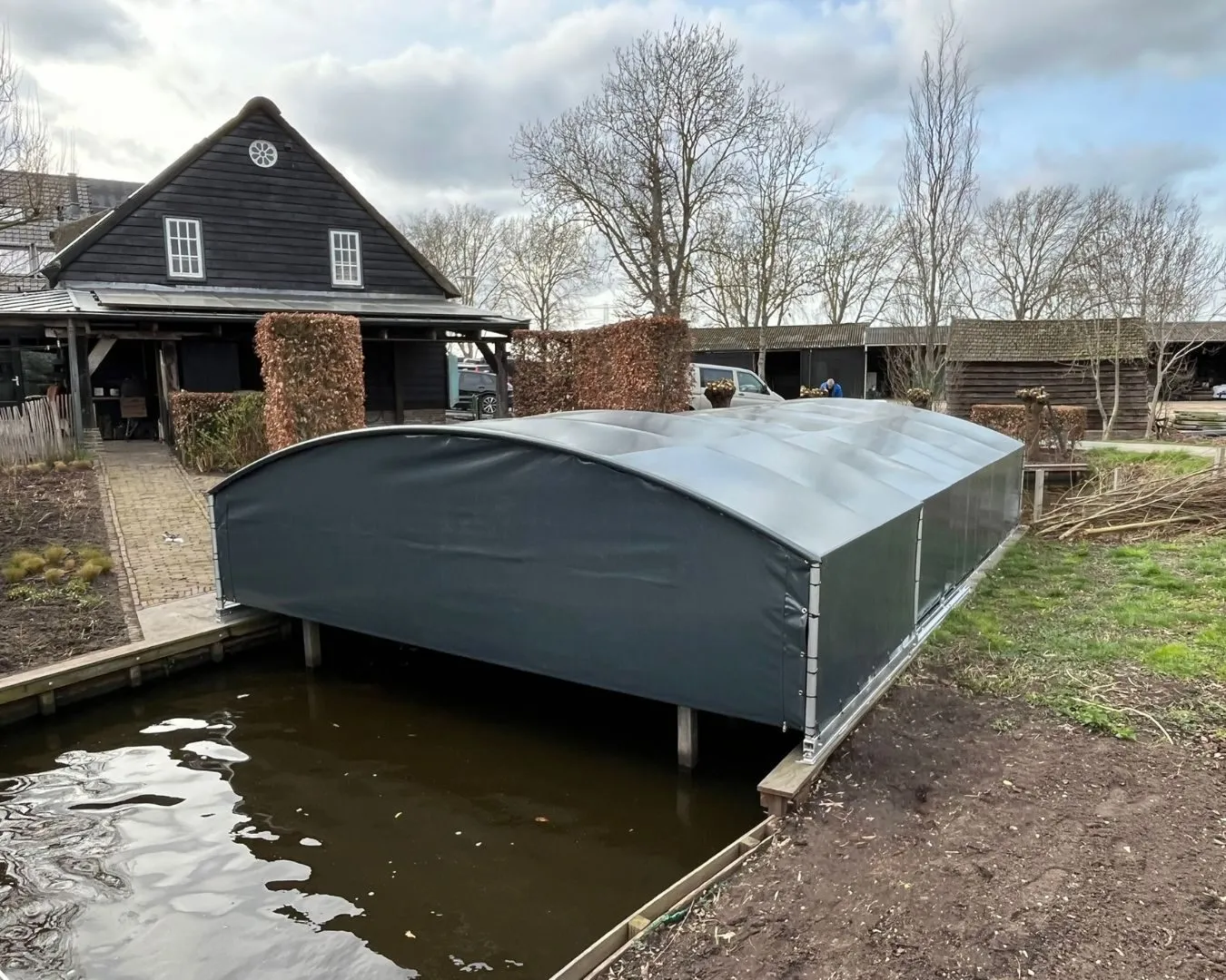 Bootsüberdachung, Projekt Bleskensgraaf – Foto 1