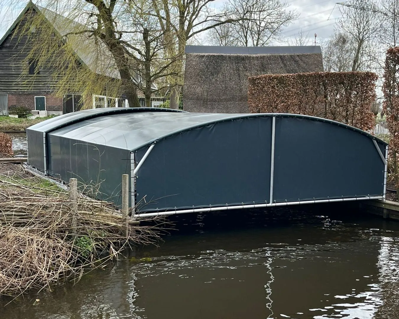 Bootsüberdachung, Projekt Bleskensgraaf – Foto 2